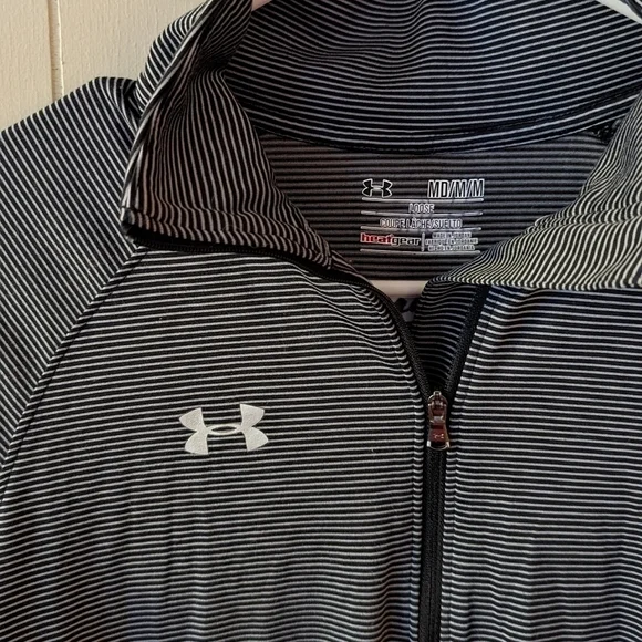 Under Armour Women's Stripe Tech 1/4 Zip - Picture 4 of 4
